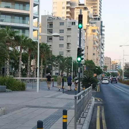 아파트 On The Sea 레메소스